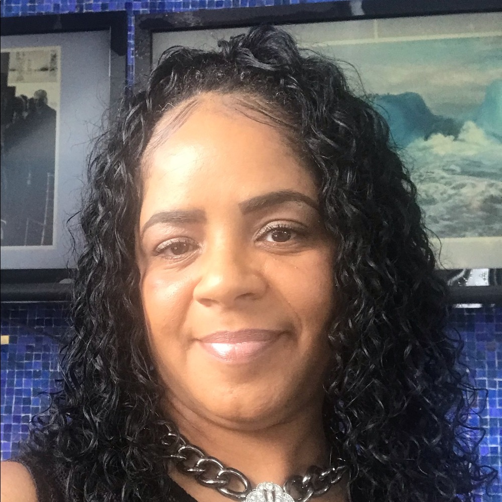 Meet your Posher, Jacquetta